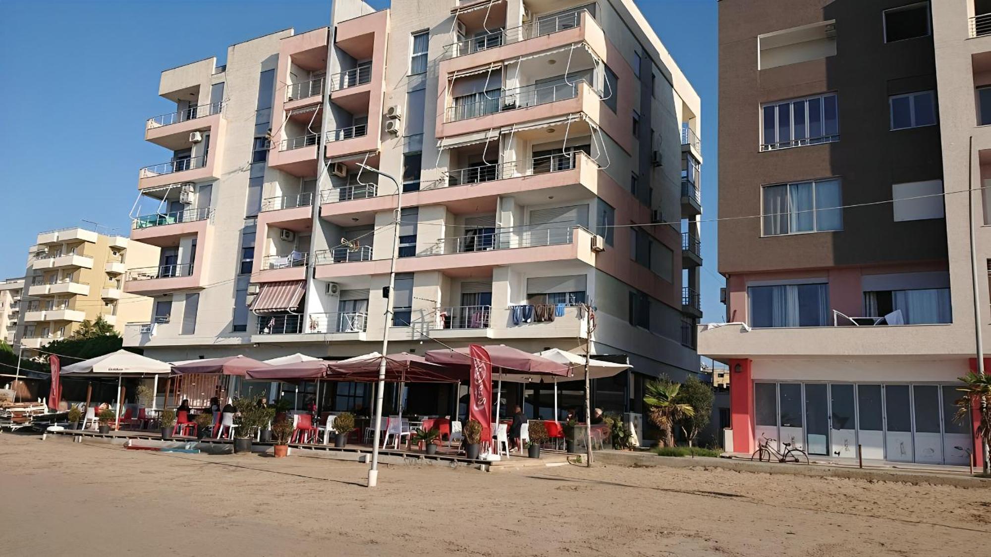 Alex'S Apartment 2 Durres Ngoại thất bức ảnh